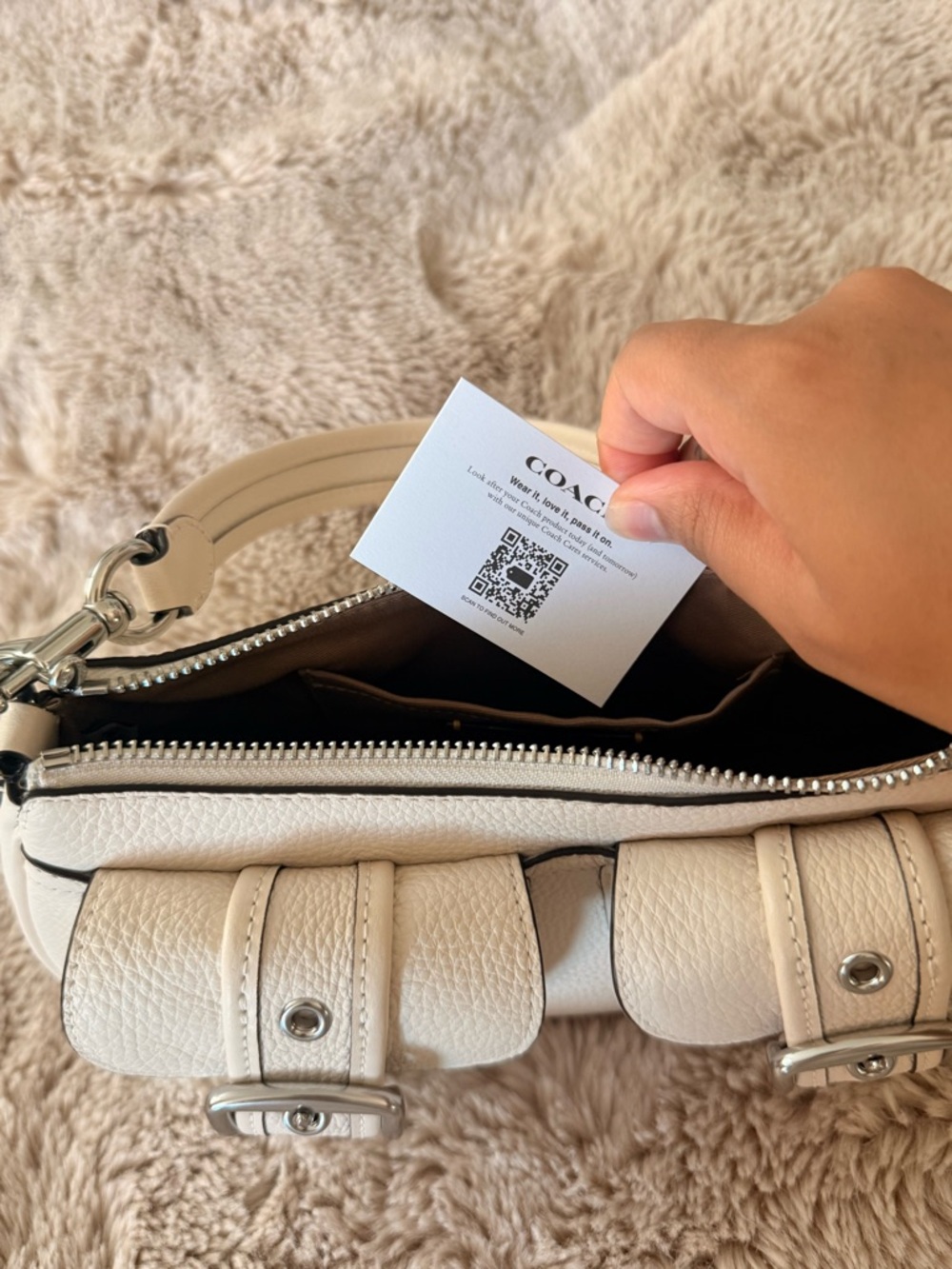 Coach Cream Pebble Leather Shoulder Bag with Double Buckle Pockets - Picture 4 of 5